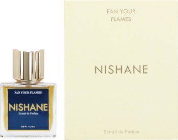 Nishane Fan Your Flames Extrait de Parfum: szklana butelka z niebiesko-złotą etykietą i złotym korkiem, obok kremowe pudełko.