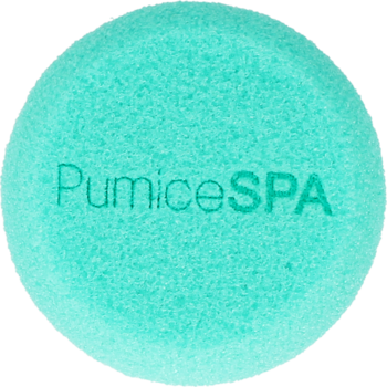 Okrągły turkusowy pumeks PumiceSPA o porowatej teksturze, widok z góry. Idealny do pedicure.