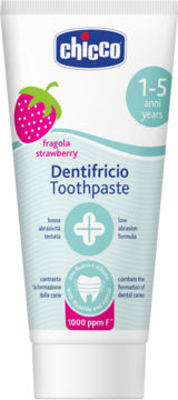 Biała tubka pasty Chicco dla dzieci 1-5 lat, smak truskawkowy, z fluorem 1000ppm F-. Widok z przodu.