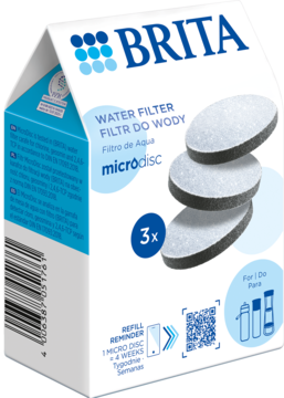Białe pudełko filtrów Brita MicroDisc do wody, zawiera 3 okrągłe wkłady, widok opakowania pod kątem.