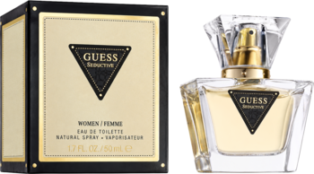 Perfumy Guess Seductive damskie kwiatowo-owocowe, czarne pudełko i szklana butelka ze złotymi detalami, widok z przodu.