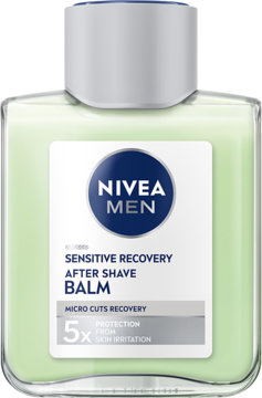 NIVEA MEN Sensitive Recovery After Shave Balm, jasnozielona butelka ze srebrną zakrętką, widok z przodu.