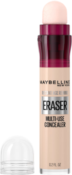 Maybelline Instant Eraser Multi-Use Concealer, beżowa tubka z czerwonym paskiem, gąbkowy aplikator i odkręcona nakrętka obok.