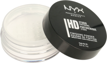 NYX HD Studio Finishing Powder, biały mineralny puder matujący, w otwartym słoiczku z czarną nakrętką.