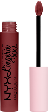 NYX Lingerie XXL płynna pomadka w kolorze burgunda, otwarta tuba i aplikator obok, matowe wykończenie.