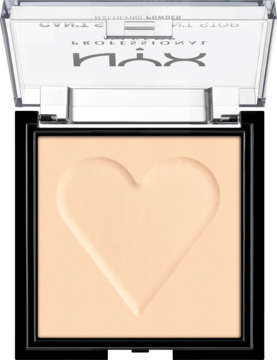 Matujący puder w kamieniu NYX Professional Makeup, jasnobeżowy z wytłoczonym sercem, w otwartym czarnym kompakcie.