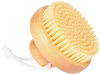 Owalna szczotka For Your Beauty do masażu limfatycznego z jasnego drewna, syntetyczne włosie, widok pod kątem.