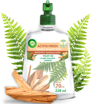 Air Wick Active Fresh drzewo sandałowe, biała butelka 228ml, formuła wodna, otoczona paprocią i drewnem.