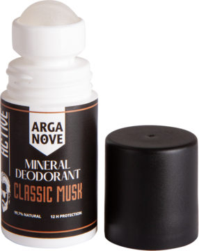 Arganove Mineral Deodorant Classic Musk w białej butelce roll-on, z czarną etykietą i zdjętą zakrętką, widok z przodu.