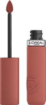 Matowa pomadka w płynie L'Oréal Paris Infaillible Matte Resistance, odcień Worth It Medium, otwarta z aplikatorem.
