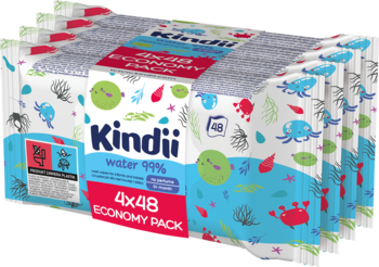 Chusteczki nawilżane Kindii 99% Water 4x48, stos białych opakowań z kolorowymi morskimi rysunkami, widok z przodu.