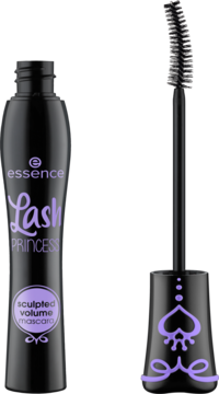 Otwarty czarny tusz Essence Lash Princess z fioletowymi zdobieniami, obok wyjęta szczoteczka z sercem.