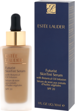 Brązowy podkład Estee Lauder Futurist SkinTint Serum w matowej butelce z dropperem obok niebieskiego opakowania.