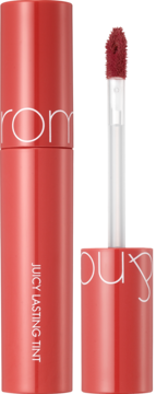 Mocno napigmentowany, czerwony błyszczyk Rom&nd Juicy Lasting Tint 07, aplikator poza butelką.