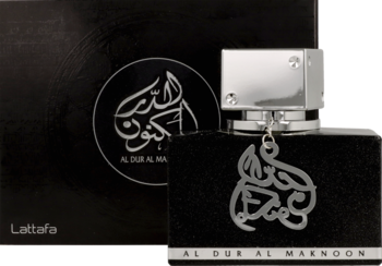 Lattafa Al Dur Al Maknoon, elegancki czarny flakon perfum z arabską kaligrafią i srebrnym korkiem, widok z przodu obok pudełka.