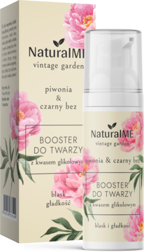 NaturalME booster do twarzy z kwasem glikolowym, piwonia & czarny bez. Białe opakowanie i butelka z pompą, widok z przodu.