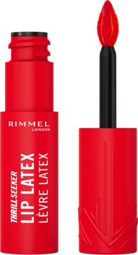Czerwona szminka Rimmel Thrill Seeker Lip Latex z otwartą butelką i precyzyjnym aplikatorem w kształcie diamentu.