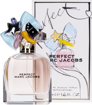 Marc Jacobs Perfect woda perfumowana: flakon z różowym płynem, korkiem z kokardami i gwiazdkami, obok białe pudełko.