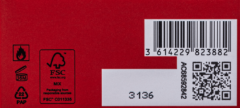 Tył czerwonego opakowania Hugo Boss Hugo Just Different: kod kreskowy, QR, numer 3136, symbol FSC i recyklingu.