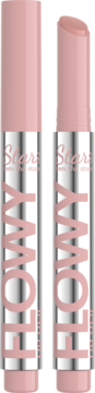 Dwa balsamy do ust Stars Flowy Lip Veil Milky Apricot. Srebrne opakowanie, jeden otwarty, widoczna jasnoróżowa sztyft.