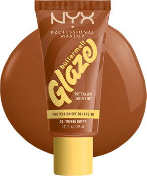 Brązowa tubka NYX Buttermelt Glaze Tint do twarzy Toffee Butta SPF 30, soft glow, widok z przodu.