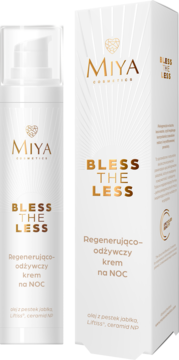 Miya Bless The Less regenerujący krem na noc z olejem jabłkowym i ceramidami. Biała butelka z pompką i pudełko ze złotym logo.