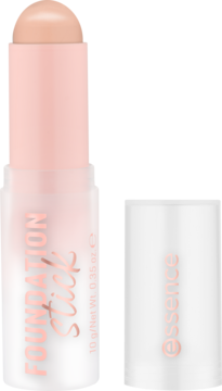Matujący podkład Essence Foundation Stick, otwarty, jasny brzoskwiniowy odcień z ciepłym podtonem, obok nakrętka.