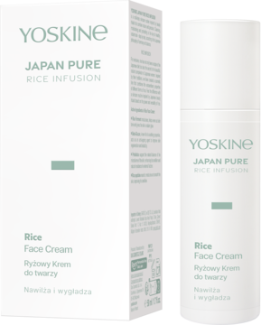 Ryżowy krem Yoskine Japan Pure Rice Infusion w białej butelce z pompką obok białego pudełka, widok z przodu.