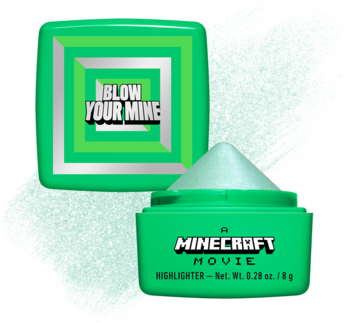 Otwarty zielony rozświetlacz NYX Minecraft Highlight Balm, widoczny wkład i wieczko z napisem 'BLOW YOUR MINE'.