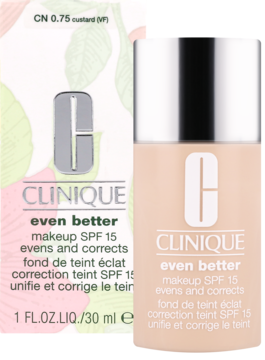 Clinique Even Better Makeup SPF 15 w odcieniu Custard, butelka i pudełko obok siebie, widok z przodu.