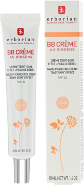 Erborian BB Crème Au Ginseng Clair SPF 20 w białej tubce i pudełku, widok z przodu na białe opakowania.