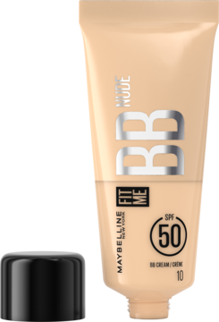 Krem BB Maybelline Fit Me Nude SPF 50 w beżowej tubce, z odkręconą czarną nakrętką obok, widok pod kątem.