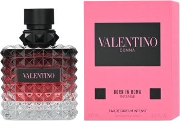 Valentino Donna Born In Roma Intense EDP, czerwony flakon z ćwiekami i różowe pudełko, widok z przodu.
