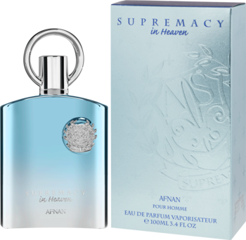 Afnan Supremacy In Heaven męska woda perfumowana, błękitna butelka z srebrnym korkiem obok pasującego pudełka.