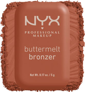 NYX Buttermelt bronzer, kompakt w rdzawym kolorze, otoczony rozsypanym pudrem. Długotrwały, widok z góry.