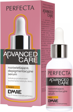 Perfecta Advanced Care serum rozświetlające, depigmentacyjne z DMAE, butelka i różowe pudełko pod kątem.