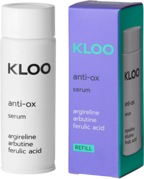 KLOO anti-ox serum refill z argireliną, arbutyną, kwasem ferulowym, w białej butelce i fioletowym pudełku.