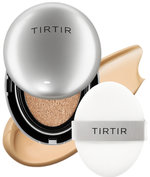 Nawilżający TIRTIR Mask Fit Aura Cushion 31N French Beige, otwarty srebrny kompakt z gąbeczką i podkładem.