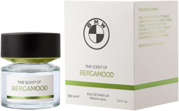 BMW THE SCENT OF BERGAMOOD woda perfumowana w przejrzystej butelce i białym pudełku z logo. Cytrusowy.