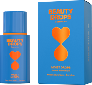 Nawilżające serum Beauty Drops Moist Drops w niebieskiej butelce obok pudełka, widok z przodu, pomarańczowe logo.