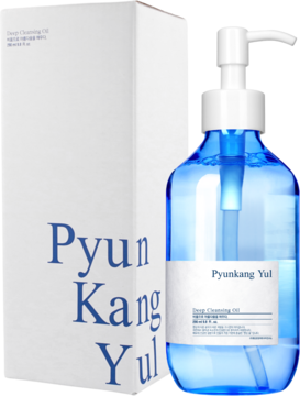 Pyunkang Yul Deep Cleansing Oil w niebieskiej butelce z pompką obok białego opakowania, widok z przodu.