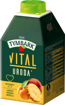 Tymbark Vital Uroda, napój wieloowocowy (jabłko, ananas, morela) z witaminami, w zielonym kartonie, widok z przodu.