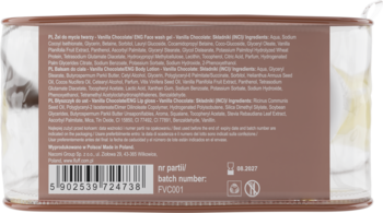 Tył przezroczystego opakowania zestawu Fluff Vanilla Chocolate, brązowa etykieta z listą składników i kodem kreskowym.