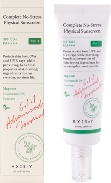 Krem Axis-Y Complete No-Stress Physical Sunscreen SPF 50+ w białej tubce z pompką, z zielonymi napisami.