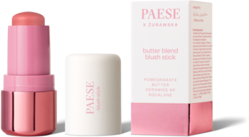 Paese Butter Blend Stick Bloom: otwarty różowy kremowy róż w sztyfcie i jego biało-różowe pudełko.
