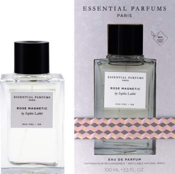Essential Parfums Rose Magnetic EDP, przezroczysta butelka i różowo-szare pudełko z geometrycznym wzorem, widok pod kątem.