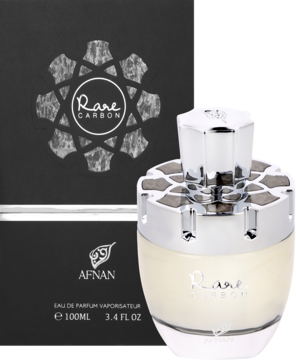 Męska woda perfumowana Afnan Rare Carbon. Srebrna butelka z bogatym wzorem na tle czarnego pudełka.