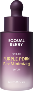 Fioletowe serum Eqqual Berry PORE FIT PURPLE PDRN w butelce z zakraplaczem, minimalizujące pory, widok z przodu.
