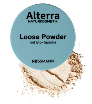 Puder sypki Alterra Loose Powder 01 Light, jasnoniebieska nakrętka i rozsypany beżowy puder matujący.