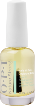 OPI Nature Strong olejek do paznokci i skórek, żółty płyn w przezroczystej butelce z białą nakrętką, widok z przodu.